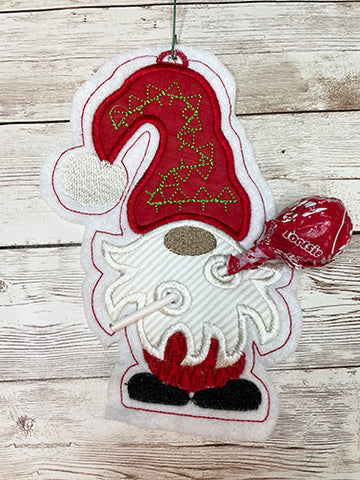 Santa Gnome ITH lollipop holder embroidery design